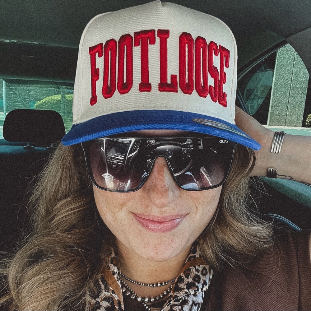 FOOTLOOSE TRUCKER HAT - CANVAS
